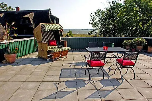 Schmugglerhus App 2 6 Luv Und Lee